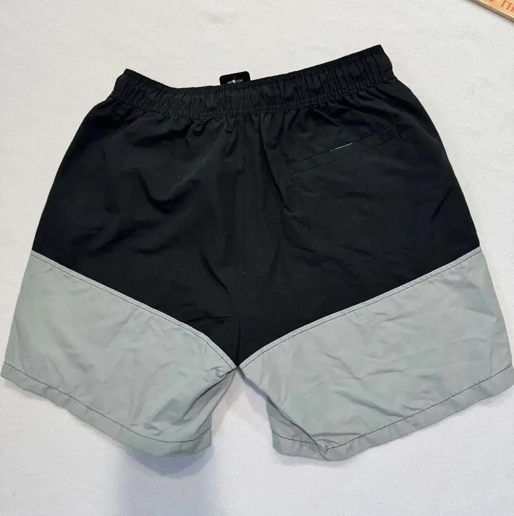 Philadelphia Eagles NFL Men’s Swim Trunks Board Shorts Black Gray Size S NWT